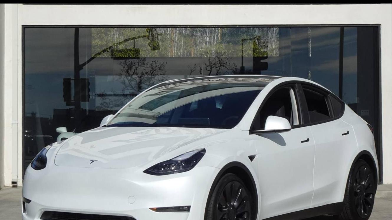 TESLA MODEL Y 2023 7SAYGDEF2PF695910 image